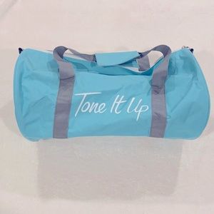NWOT Tone It Up Turquoise Duffel Gym Bag